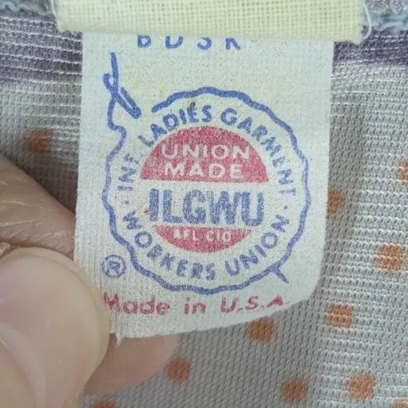 Vtg Shirt Set Womens 38 Purple Union Made Long and Short Sleeve Princess Castle - Picture 10 of 11